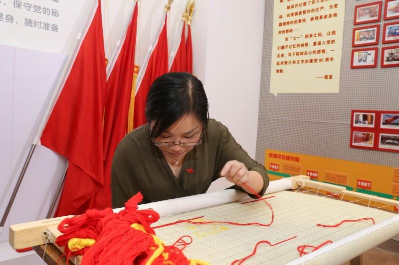 救援小蝙蝠