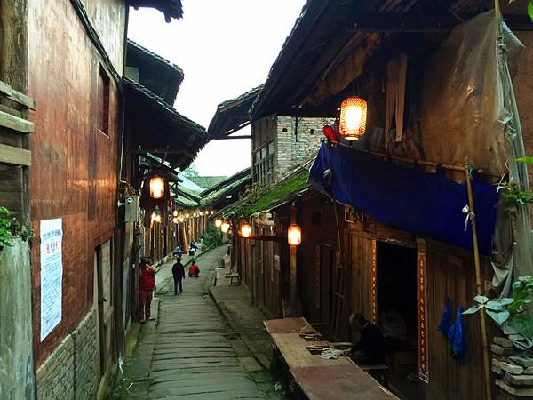 贵州镇远:深化“古巷管家”提升治理质效